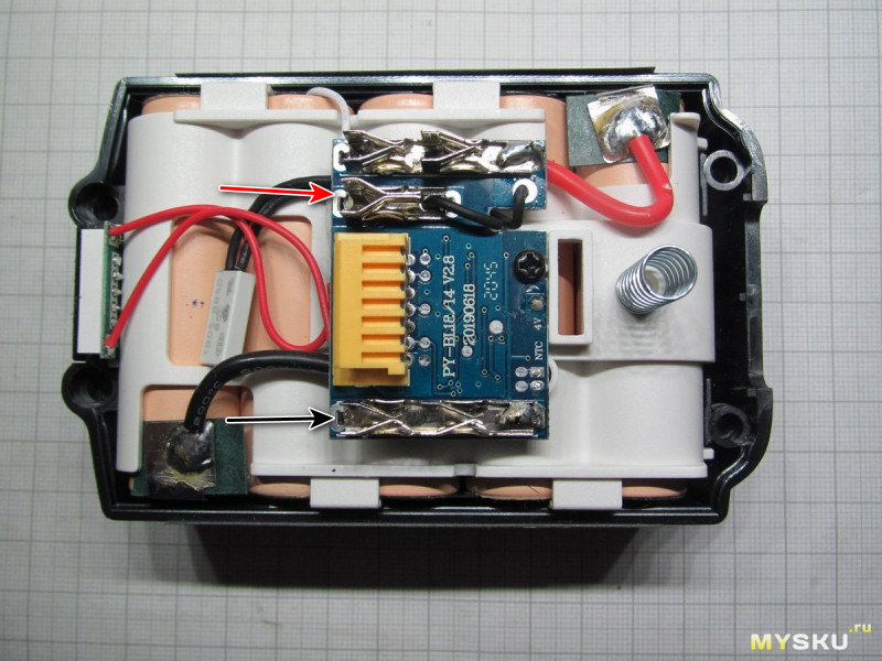 Зарядное устройство для аккумуляторов к электроинструменту Makita 14.4 и 18V, 3A