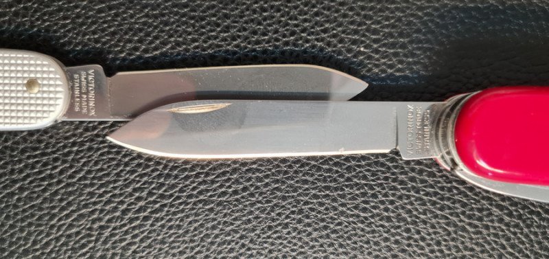 Складной нож Victorinox Bantam Alox - мечта минималиста