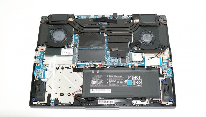 Обзор ноутбука Maibenben X677 (AMD Ryzen 7 7735H, GeForce RTX 4060, 16" IPS FHD 165 Гц)