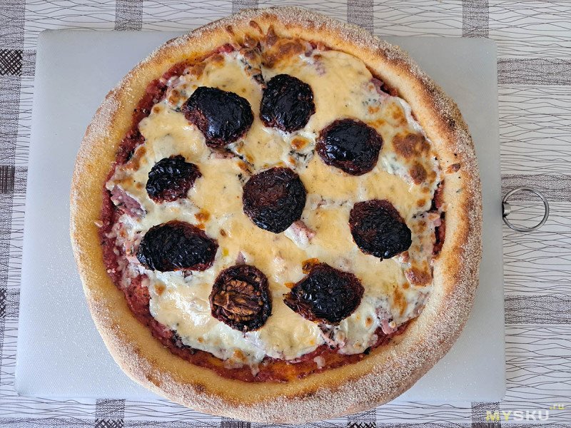 Сетчатая форма для пиццы 30 см и примеры ее применения