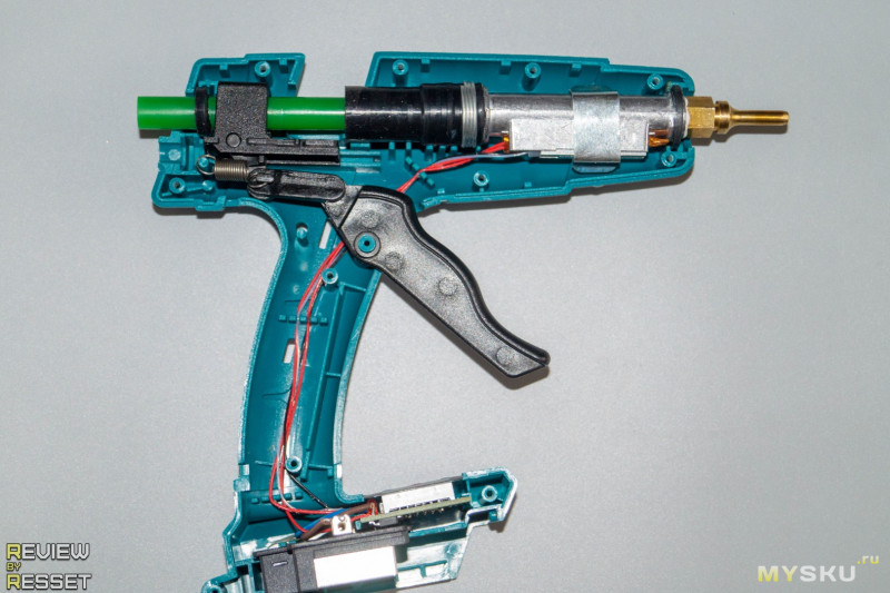 Аккумуляторный клеевой пистолет VIOLEWORKS  с термоконтролем и двумя аккумуляторами