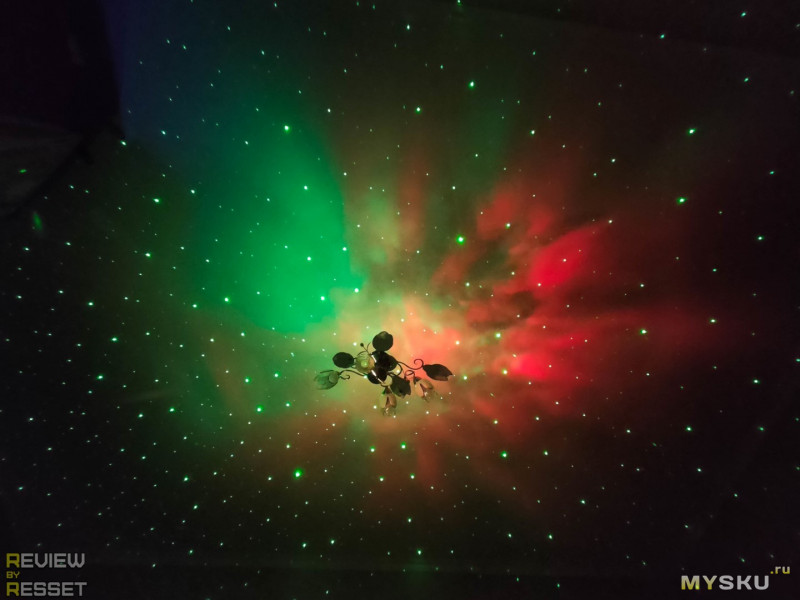 Проектор звездного неба в виде астронавта