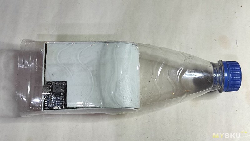 Самодельный повербанк в бутылке из аккумуляторов телефона и платки 5В 3.2А за доллар