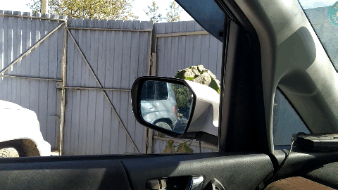 Ремонт складного зеркала автомобиля
