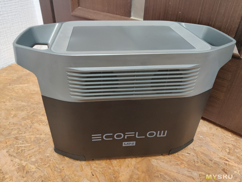 Зарядная станция  EcoFlow DELTA mini (882 Вт*ч) - мнение о хипстерской игрушке за 1500$