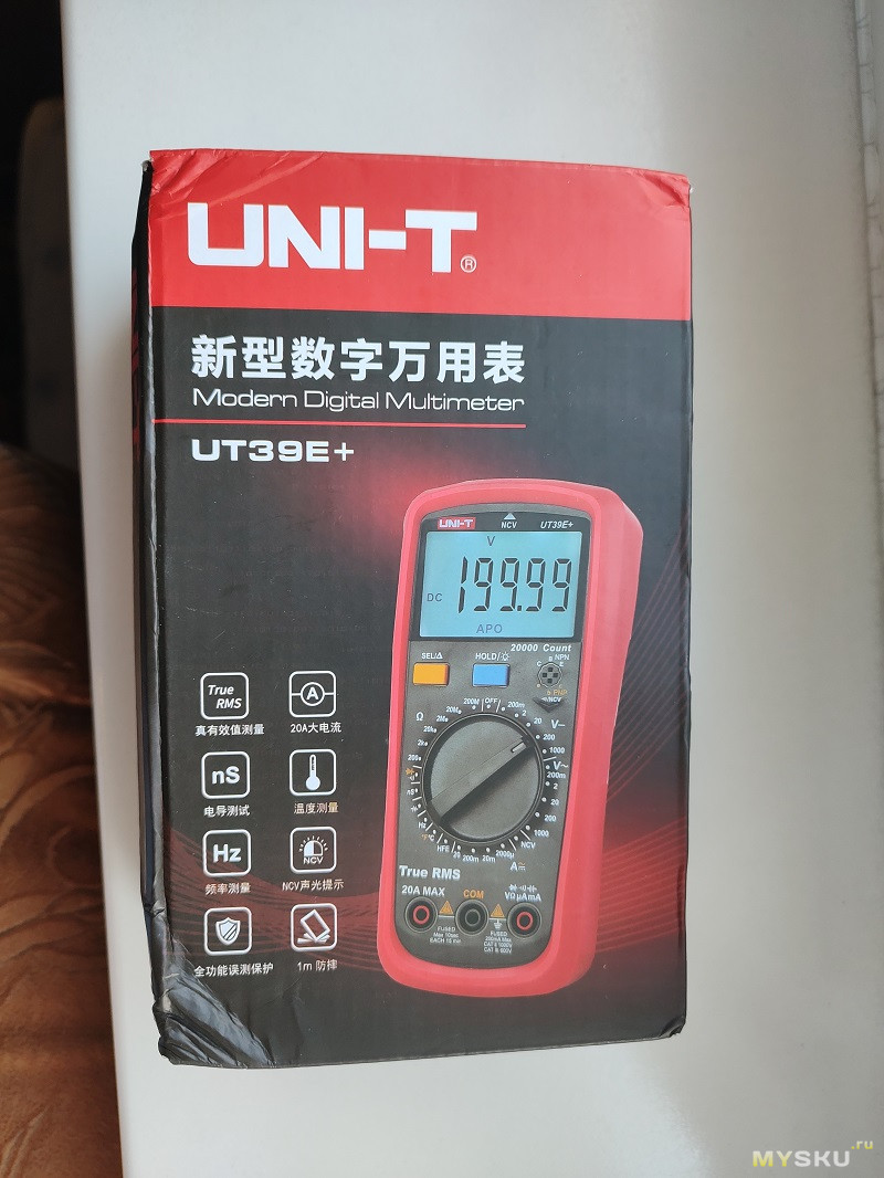 Мультиметр UNI-T UT39E+.  Мультиметр с ручным выбором диапазона измерений, на 20 000 отсчётов.