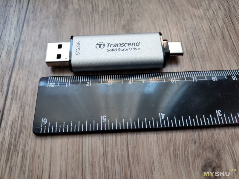Transcend ESD310S - внешний SSD накопитель в формфакторе флэшки