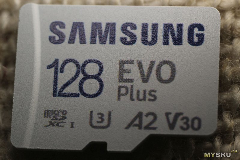 MicroSD карта памяти SAMSUNG EVO Plus 128Гб