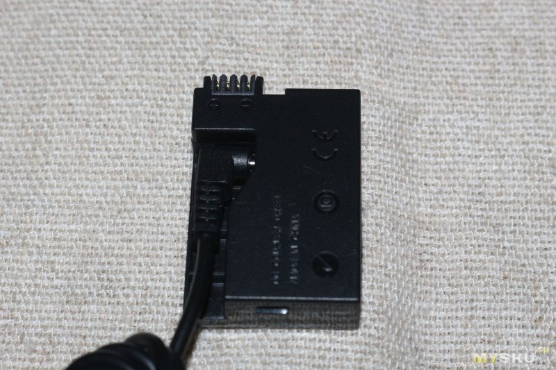 Адаптер-заменитель батареи LP-E8 для питания фотоаппарата Canon EOS 700D (550/600/650) от USB