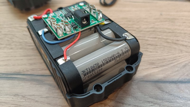 Ударный аккумуляторный гайковерт Drillpro KDW9422 c одним "макитоподобным" аккумулятором