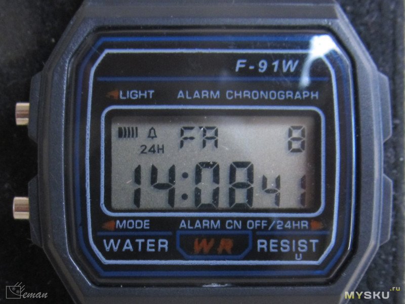 Самая дешевая пластиковая копия часов Casio F-91W. Конечно, плохо, но насколько?