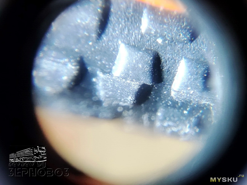 Карманный мини-микроскоп 60х. Рассматриваем детали