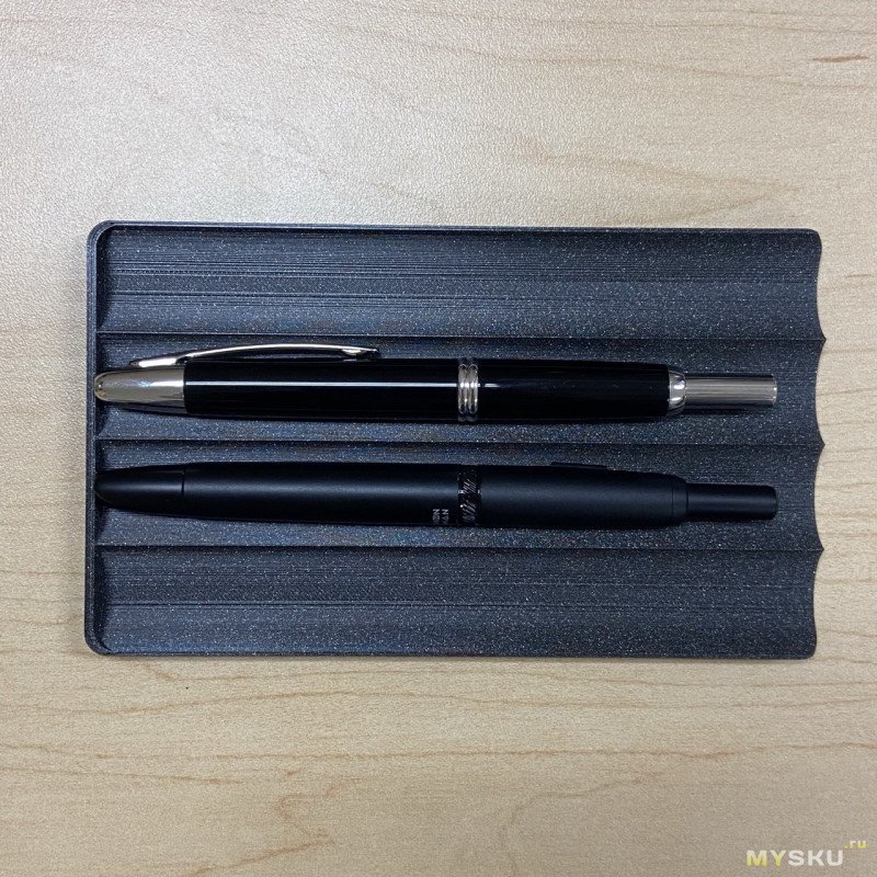 Перьевая ручка без колпачка и клипа Majohn A1, или как сэкономить коллеге минимум сто долларов