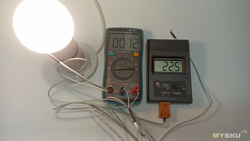 LED лампочка E27 с радиоволновым датчиком движения